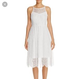 Cupcakes and Cashmere Strady lace midi dress